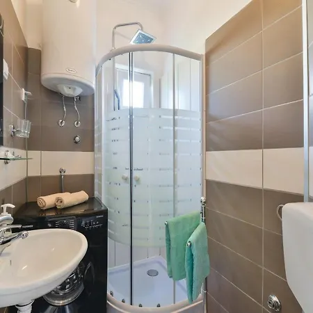 Villa Xxl Gega With Pool, Jacuzzi