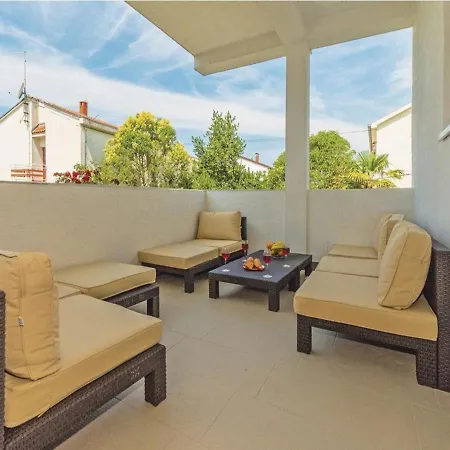 Villa Xxl Gega With Pool, Jacuzzi Zadar